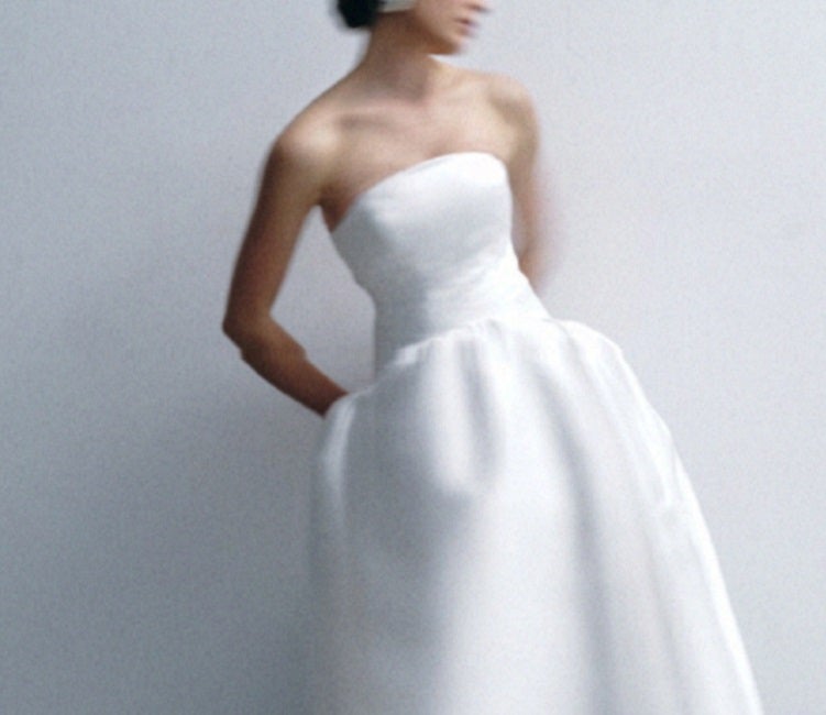 ソフィー・エト・ヴォイラ | ウェディングドレスショップ【MIRROR MIRROR】